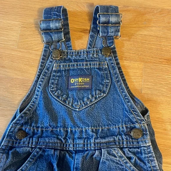 Original “Made in USA” Vintage OshKosh B’Gosh Cotton Denim Overalls, size 2T - Picture 3 of 11